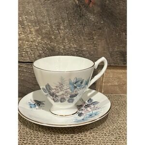 Clare Bone China Made in England Teacup Saucer Blue Flowers/Gold trim VTG